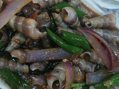 -蚝哥花姐湛江烤生蚝(美丽湾市场店)