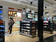 -戴高乐机场免税店(BuY PARIS DUTY FREE)