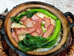 经典腊味煲仔饭-阿政粤小馆(中央大街店)