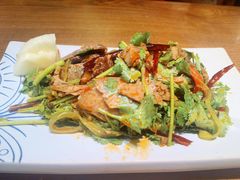 彝族手撕美人椒拌牛肉-云海肴·汽锅鸡·云南代表菜(天山百盛优客店)