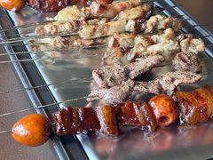 -曼听小寨海鲜烧烤·大连辣炒大王(盖州街店)