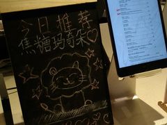 -新华文创·光的空间