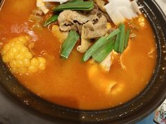 襄阳砂锅牛三鲜-莲餐厅·湖北菜·藕汤是头牌(愚园路店)
