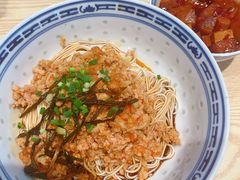 -鲁达面馆本帮风味(共康东路店)