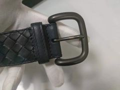 -京伟修鞋洗鞋奢侈品皮具护理店