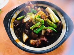 红烧羊肉煲-洞天食府(北大街店)