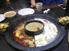 -重庆德庄火锅(体育中心店)