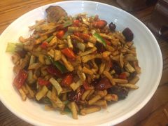 -湖南码头·地道岳阳美食·湘菜(魏公村店)