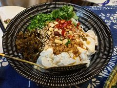 豆花米线-滇道云南特色料理(康定路店)