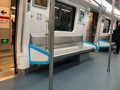 -新百广场(地铁站)