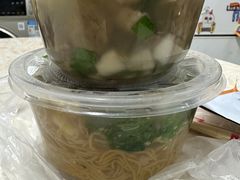 招牌牛羊杂汤-牛师傅广式药膳牛骨汤美食(江南西店)