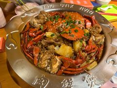 -钳小厨疯味1987肉蟹煲(美一城广场店)