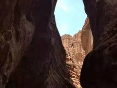 -天山神秘大峡谷