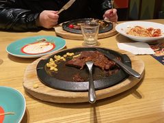 -菲滋意式休闲餐厅(北仑银泰城店)
