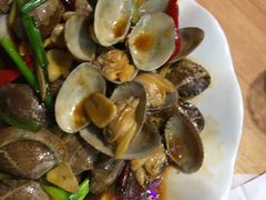 -亚忠小吃店(曾厝垵店)
