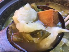 -周鱼小馆石锅酸菜鱼(活力汇店)