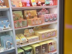 -泡泡玛特POPMART(上海环球港店)