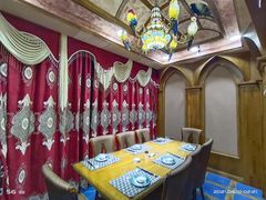 包厢-乡村馕坑肉·烧烤·新疆菜·本地人更爱吃(阿勒泰首店)