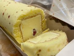 -顶东面包花园·生日蛋糕(世博店)