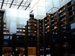 行者书屋-南京圣和府邸豪华精选酒店