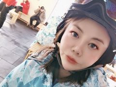 -亚布力新体委滑雪场