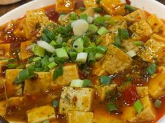 -乡土特色.冷锅鱼.牦牛肉汤锅