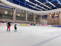 -冠军冰场(环球中心店)