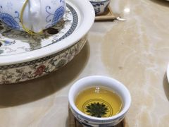 -明泉居茶点荟(车陂店)