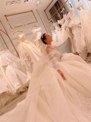点击看大图 -GRACE KELLY婚纱与礼服(北京店)