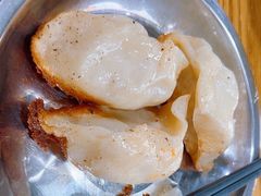 -黄阿姨锅贴大王(万航渡路店)