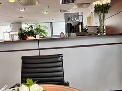 -奔驰北京极光星徽(四元桥店)
