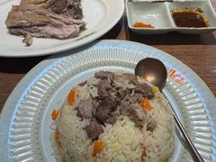 -贯贯吉·清真餐厅(浙江中路店)