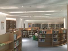 -广州市白云区图书馆