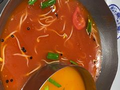 -王奋斗贵州酸汤牛肉火锅