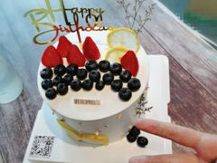 白色恋人-麦雪尔甜品·生日蛋糕(新街口旗舰店)