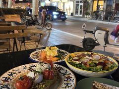 牛油果吐司-Alimentari早午餐(安福路店)