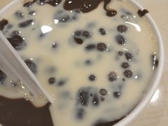 -帅小六刨冰·不一样的奶冰(总店)