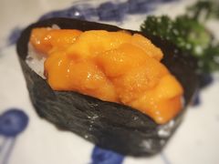 海胆手握-初居食屋日式料理(万象城购物中心店)