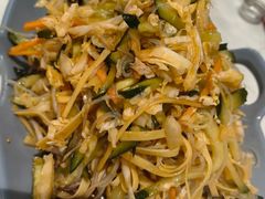-辣盆盆麻辣小龙虾(哈尔滨总店)