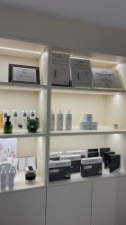 -JNK皮肤管理中心