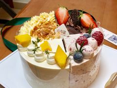 四季予你-山与蓝·轻糖鲜果蛋糕(勒泰店)