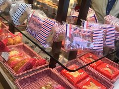 -红宝石·鲜奶小方(万航店)