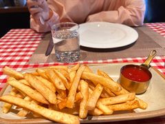 -自然食集西餐厅(泰晤士小镇店)