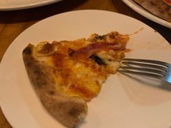 黑松露酱五花肉披萨-La Tavernetta(Bar à Vin)(乌鲁木齐路店)