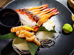 -牛YO寿喜烧·铁板烧和牛火锅自助(市府恒隆店)