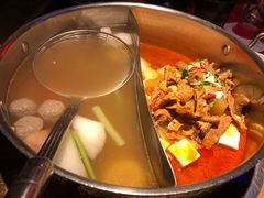 牛杂鸳鸯锅-左庭右院鲜牛肉火锅(环球港店)