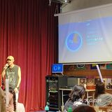 来这里，扭个头就能交到朋友[点赞]