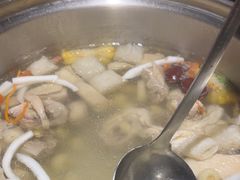 -喃喃椰·糟粕醋·椰子鸡火锅(七堡花园店)