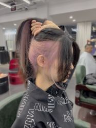 -诗悦发型SALON·圣罗兰店
