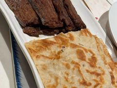 烙饼卷带鱼-福寿斋·老北京铜锅涮肉·烤鸭(顺义总店)